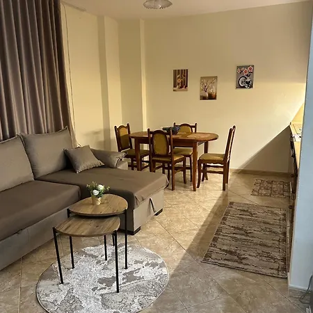 Home2 Apartament Tirana