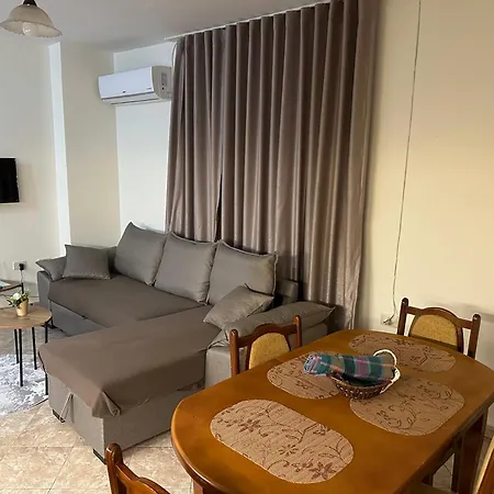 Home2 Appartement Tirana