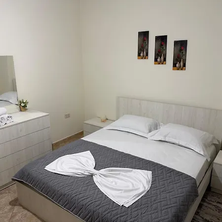 Home2 Apartament Tirana