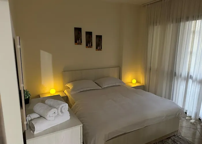 Home2 Διαμέρισμα Τίρανα